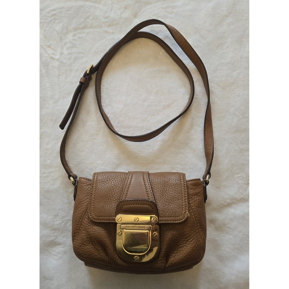 Michael Kors Tan Brown Leather Flap Buckle Crossbody Shoulder Bag Purse Boho - Picture 4 of 14